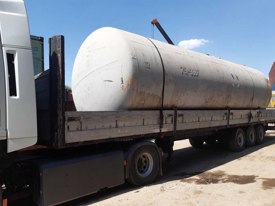 Продаются цистерны вагонные 65-75 тонные. Звоните.