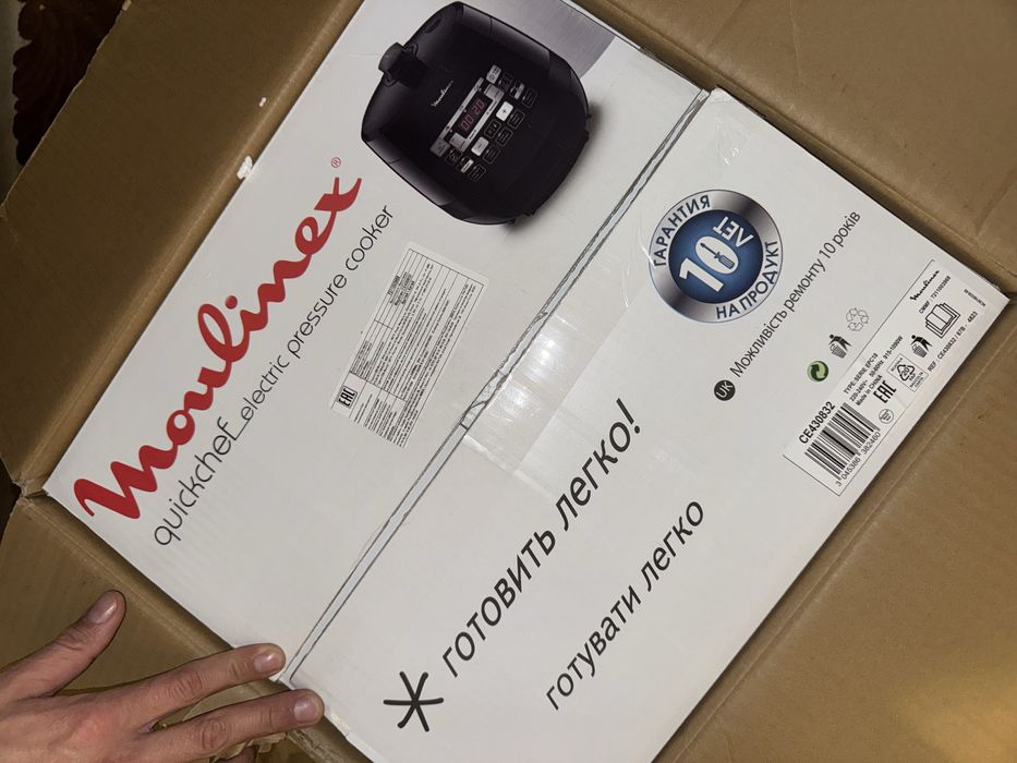 Мультиварка Moulinex CE 430832 черный