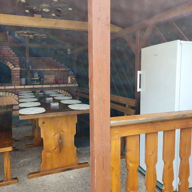 casa de vacanta de inchiriat