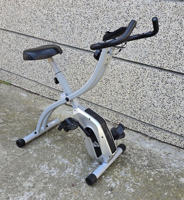 Велоергометър в 8 скорости на натоварване и дисплей