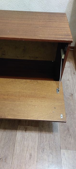 Тумба б/у в хорошом состоянии