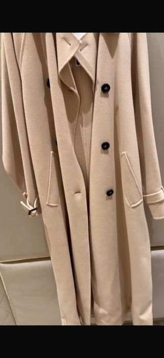 Max Mara пальто новая