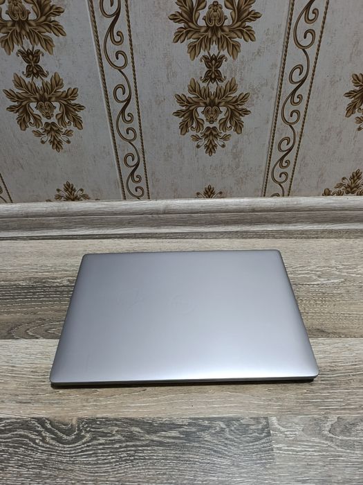 Dell i5-10310U(10-avlod) 8/256gb FACE ID Padsvetka klaviatura