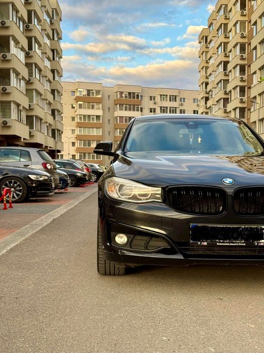 Vând BMW  seria 3 GT