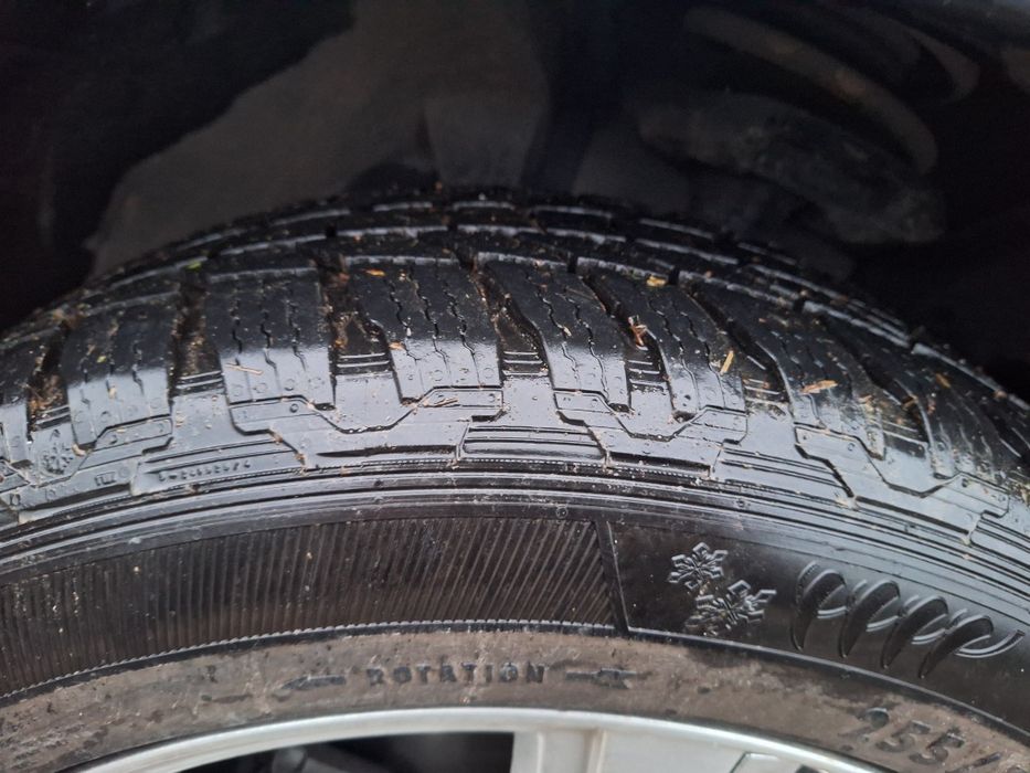 Jante aliaj 19 x 8.5J + anvelope iarna 255/50/R19