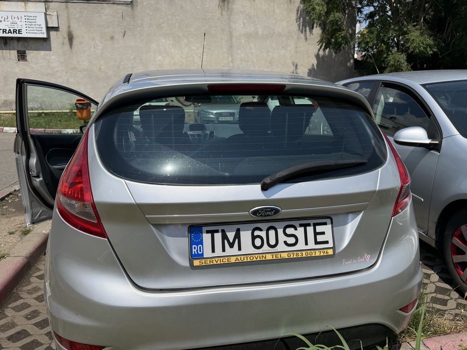 FORD Fiesta 2011 — imagine 2
