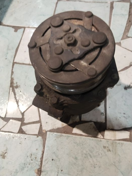 Компрессор бу на запчасти