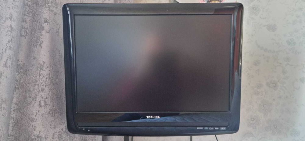 телевизор TOSHIBA со встроенным DVD
