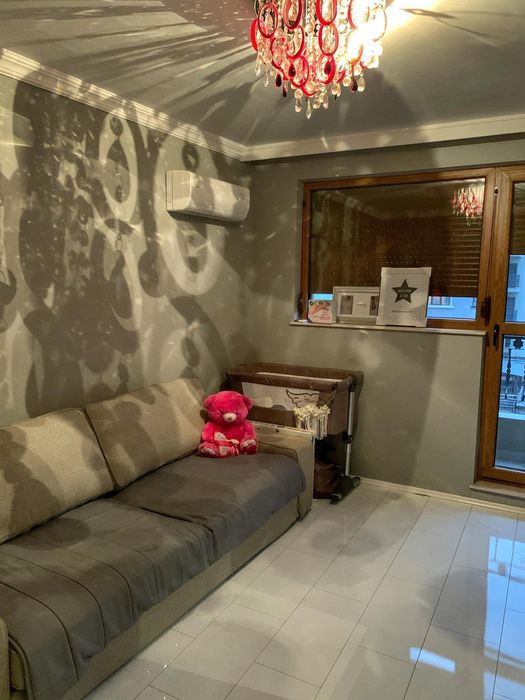 Дава се под наем Тристаен апартамент в Пловдив, Кършияка - 75 кв.м за 500 € - Снимка #2