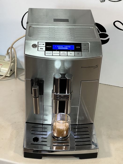 Кафемашина кафе автомат delonghı primadonna с гаранция