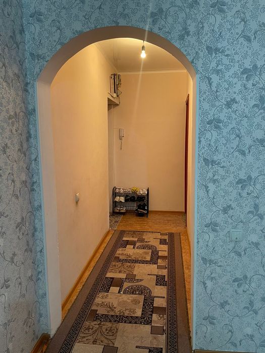 Аскарованын бойында Этаж үй сатылады