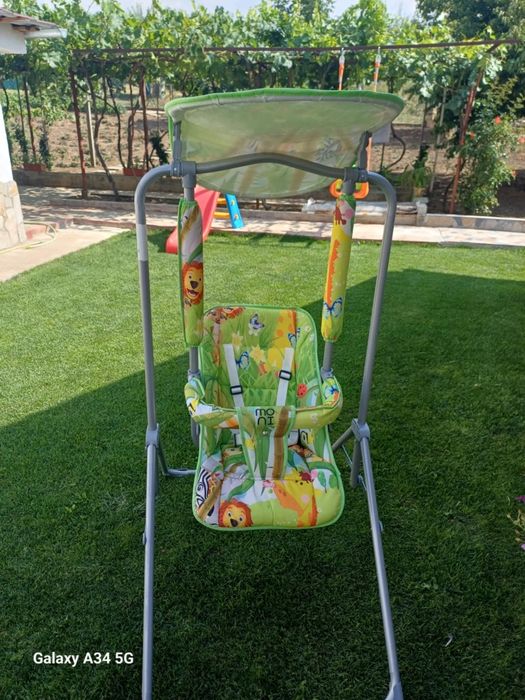 Градинска люлка в добро състояние