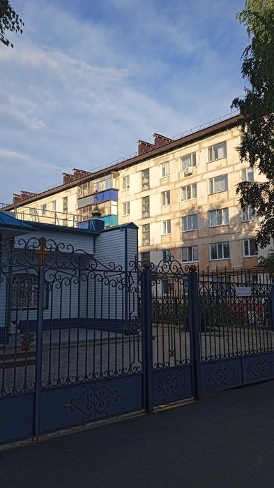 Продам трёх комнатную квартиру