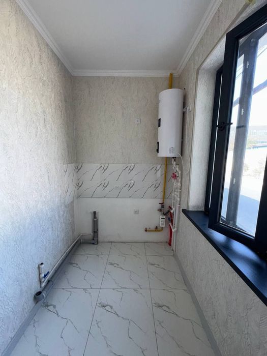 Срочно продаю 1 комнатную квартиру новостройку бектемирском хокимият