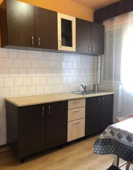 Дава се под наем Тристаен апартамент в Пловдив, Младежки Хълм - 77 кв.м за 188.7 € - Снимка #3