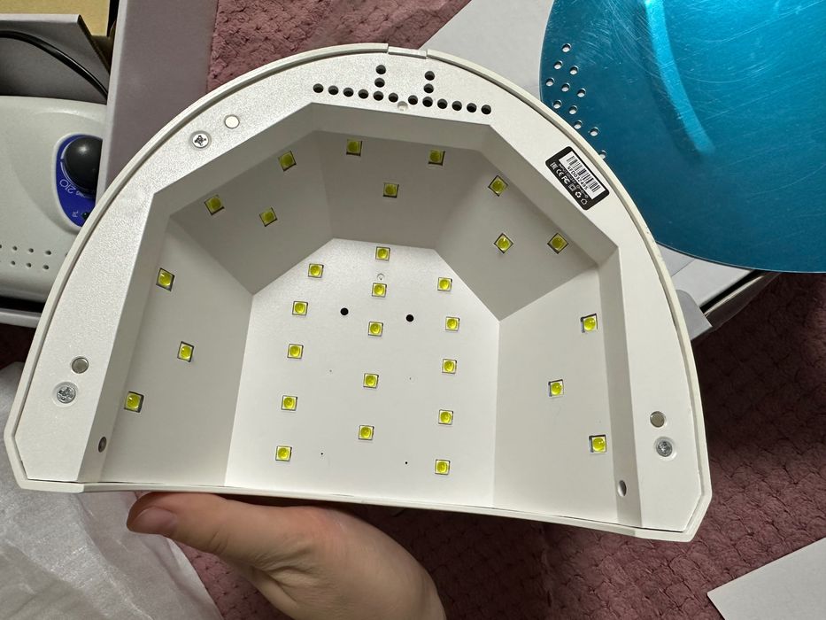 Лампа Sunuv для маникюра