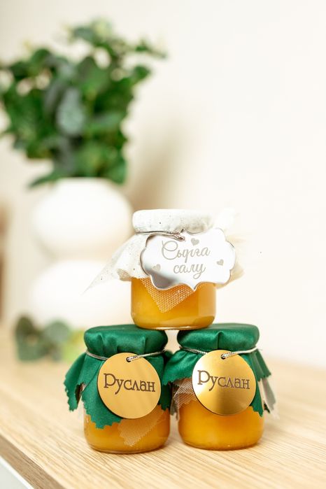 Бонбоньерки, тойбастар