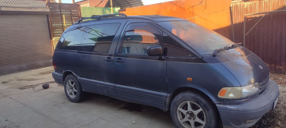 Тойота превия 1.700