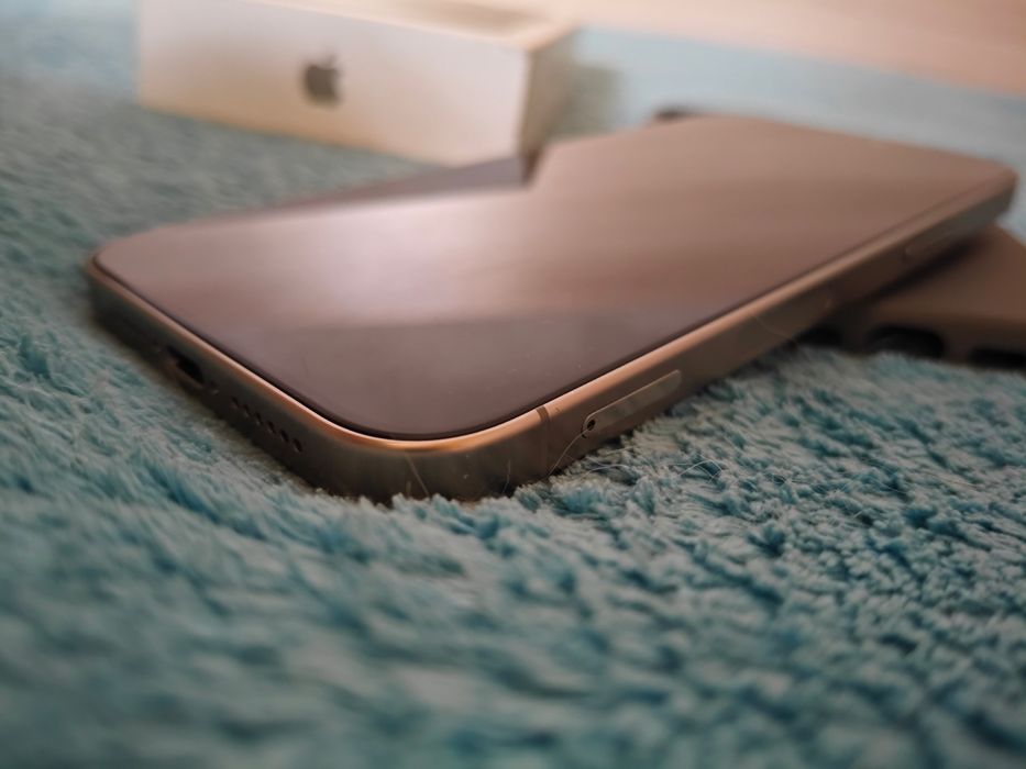 iPhone 15 pro Max 256gb AKB 80%
