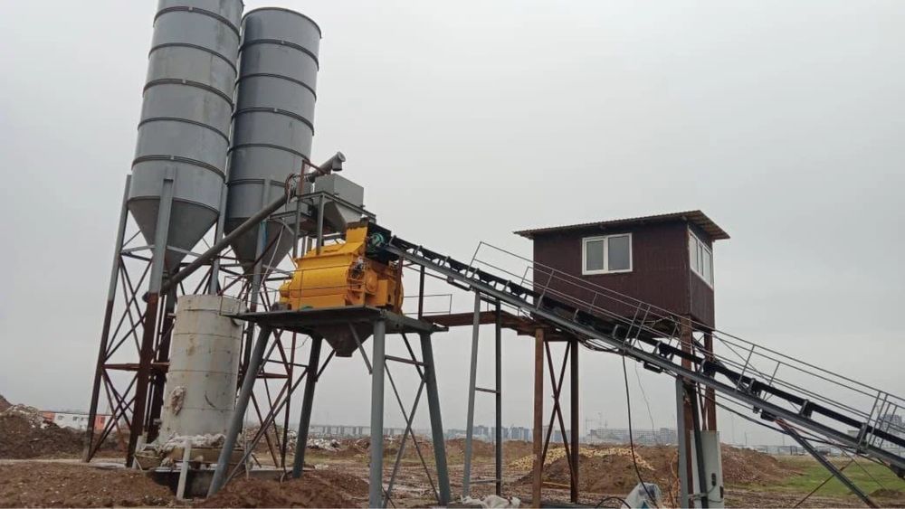 Бетонный завод HZS 60 (1 кубовый-ленточный)