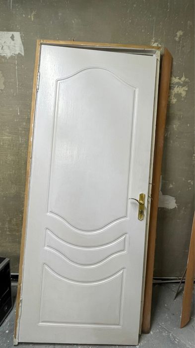 Продам двери Буу