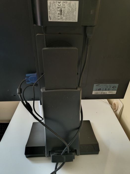 Монитор Samsung SyncMaster SA450 22" , сив, с кабел и стойка