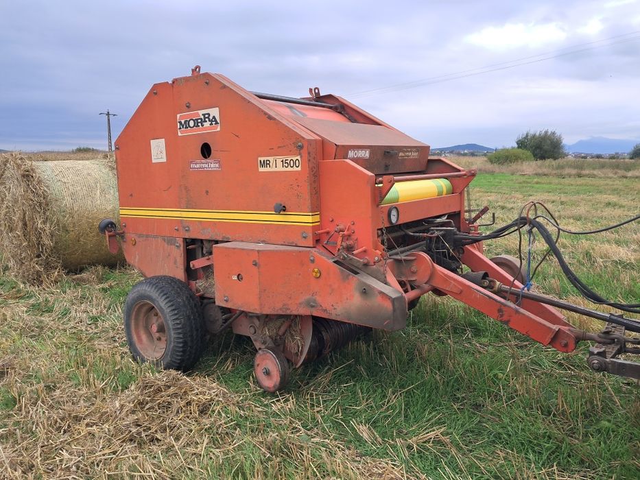 Fiat utb 445 doua manete balotiera rotunda