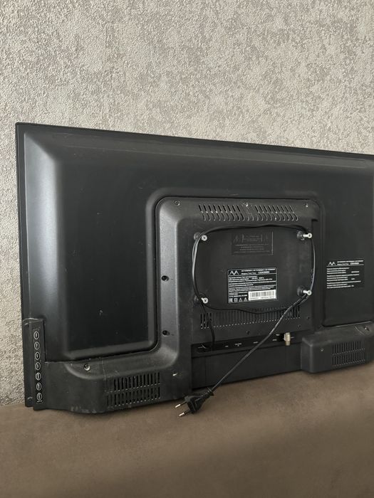 Продам телевизор