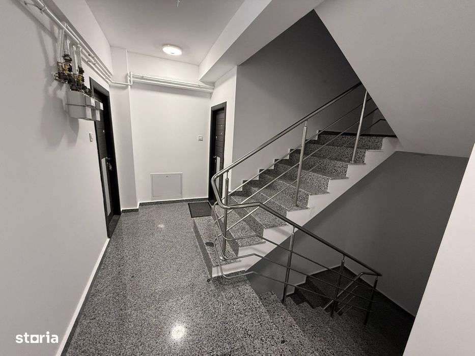 Etaj 1, ap 3 camere intabulat, mutare imediata, parcare inclusa