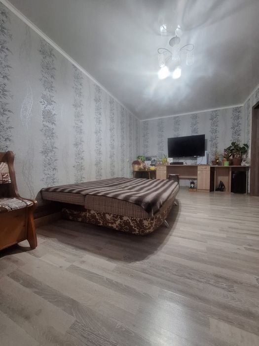 Продам 2х ком квартиру