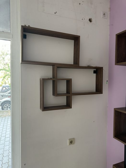 Етажерки/Рафтове