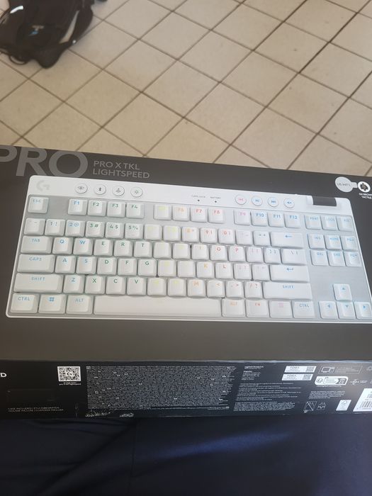 Logitech g pro x tkl