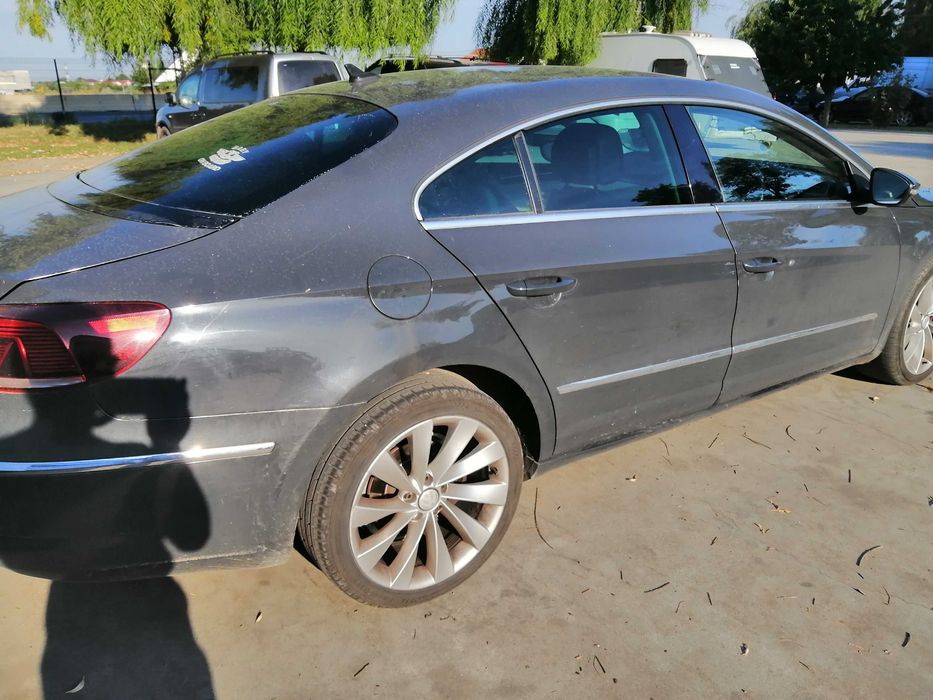Dezmebram Volkswagen CC