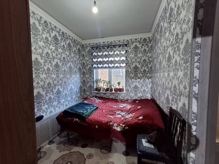 Продается участок 11 соток 6 комнат 3 сан узел сауна евро ремонт .