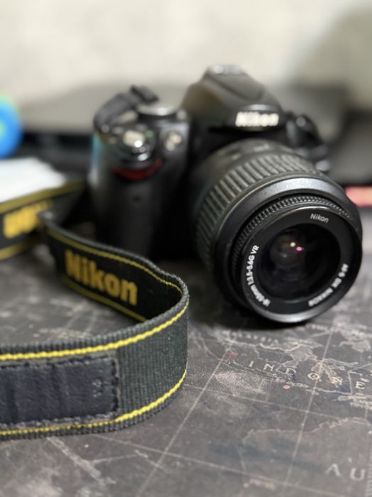Nikon D5000 + объектив 18–55 VR