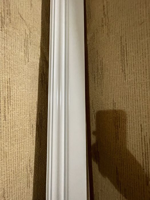 Eshik sotiladi дверь на продажу