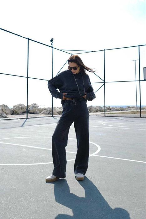 Женский спортивный костюм турецкого производства