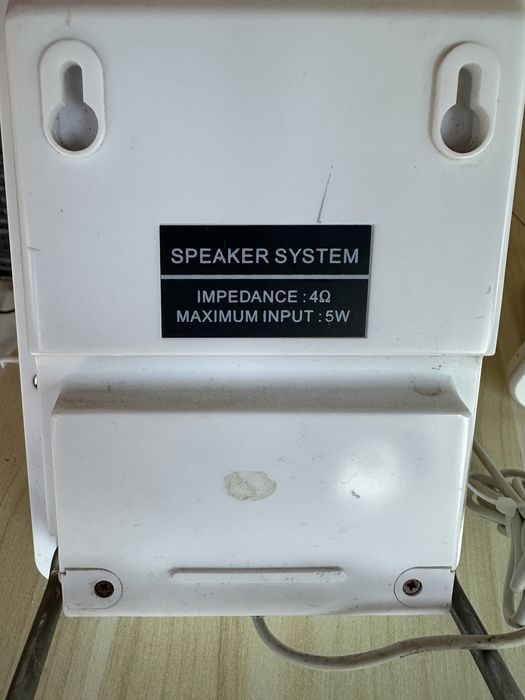 Mini sistem radio-cd