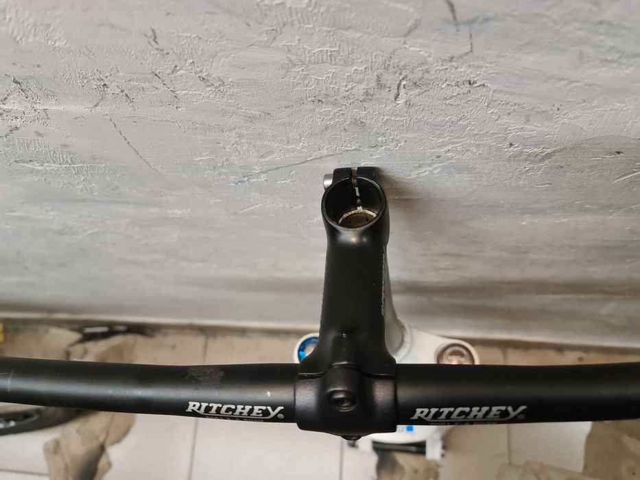 Маркови алуминиеви кормило и лапа Ричи / Ritchey много леки