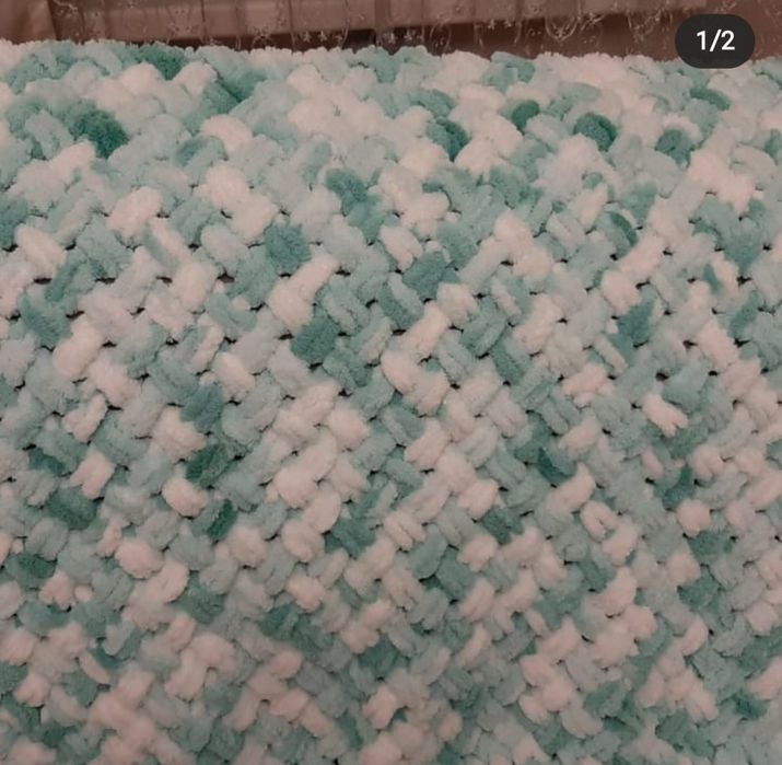 Подушки, игрушки амигуруми, пледы