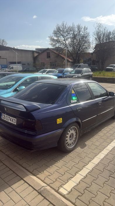 bmw e36 318 с проблем в двигателя цяла за части