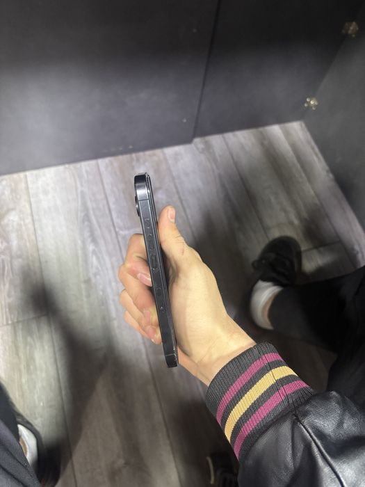 iPhone 15 pro 256gb