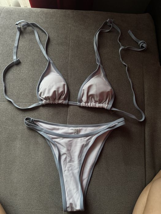 Чисто нови бански