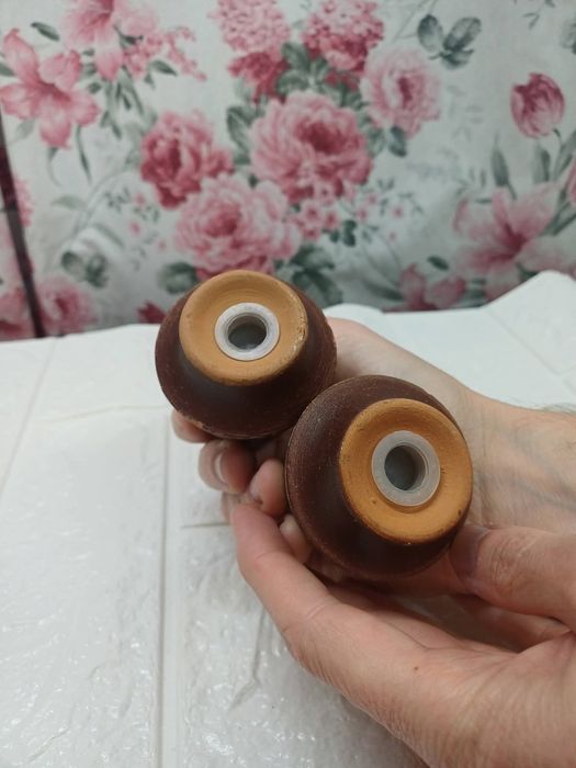Vintage солница и пиперница с древногръцки мотиви