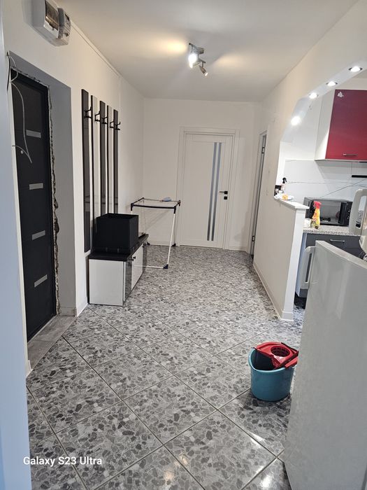 Închiriez apartament 2 camere