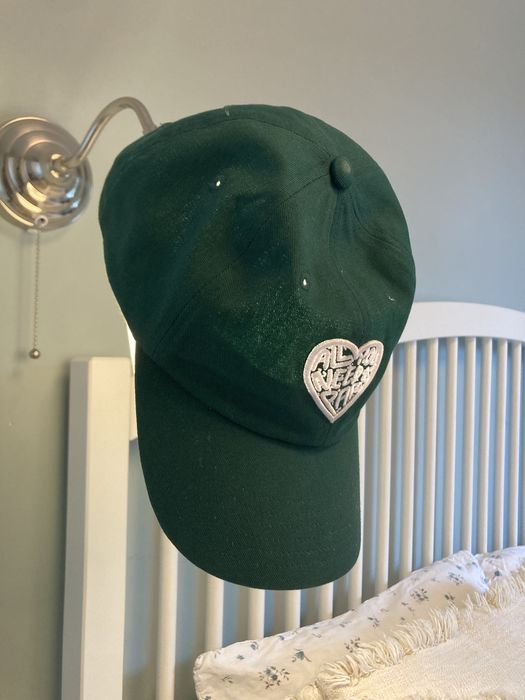 Зелена шапка с козирка Adidas