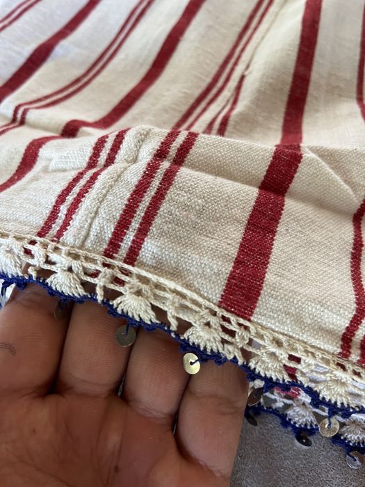 стари платна , и дрехи