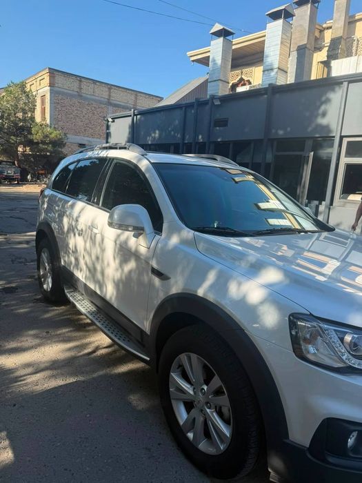 Продаётся Chevrolet Captiva 4