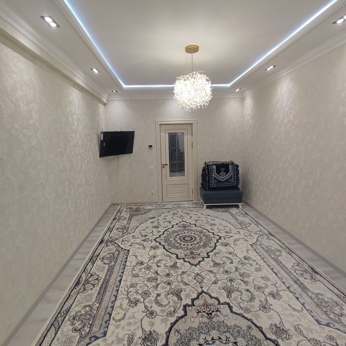 СЕРГЕЛИ ГРЕН ХОУС 2/8/9  Срочна Арендага Берилади.