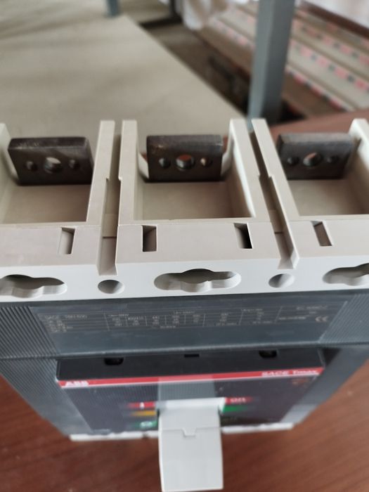 Автомат ABB SACE Tmax T6N 630